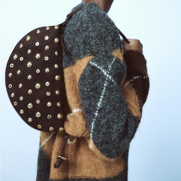 Chic Beaded Bag - Shoulder Length - Picture 7 of 9